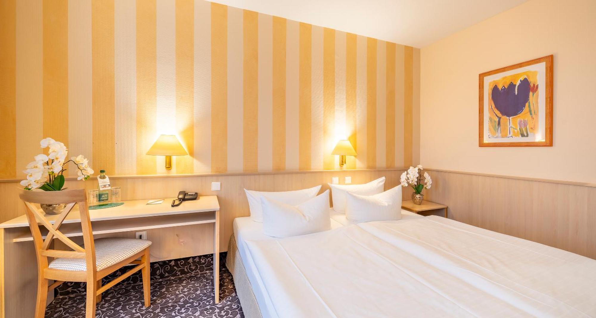 Plaza Inn Chemnitz Exteriör bild